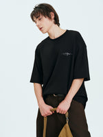 Load image into Gallery viewer, Signature Logo Tee – Oversized
